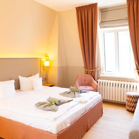 Hotel Germania Heringsdorf  Exterior photo